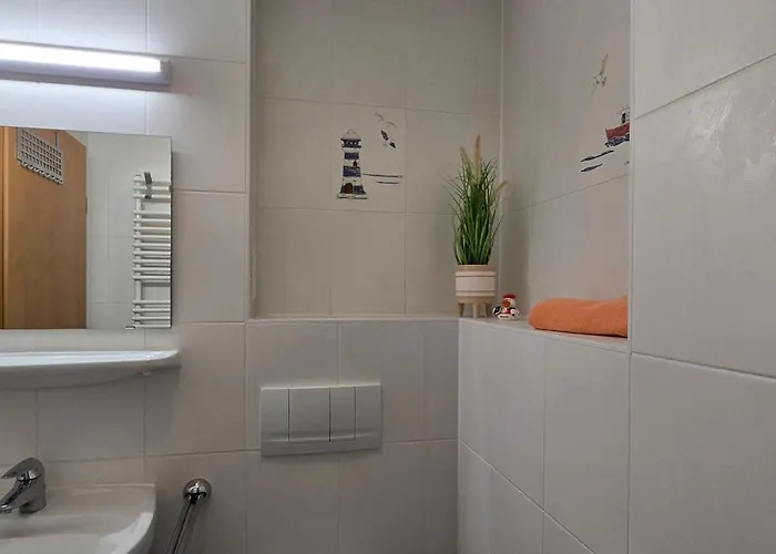 Apartman E1 *
